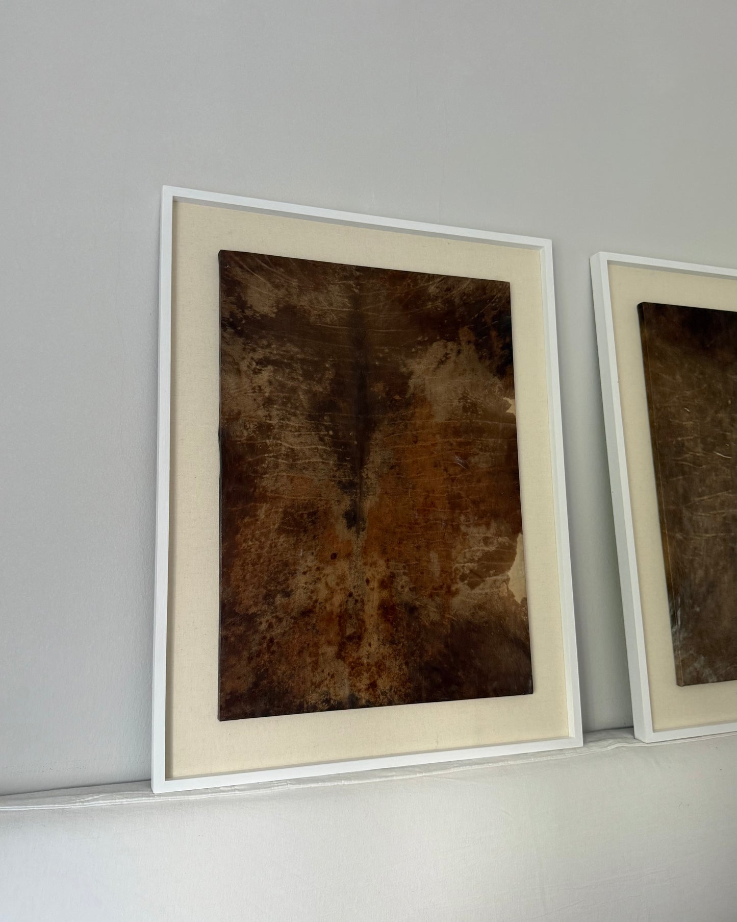 Cuadro en Lonja 73X56 cm Marco blanco