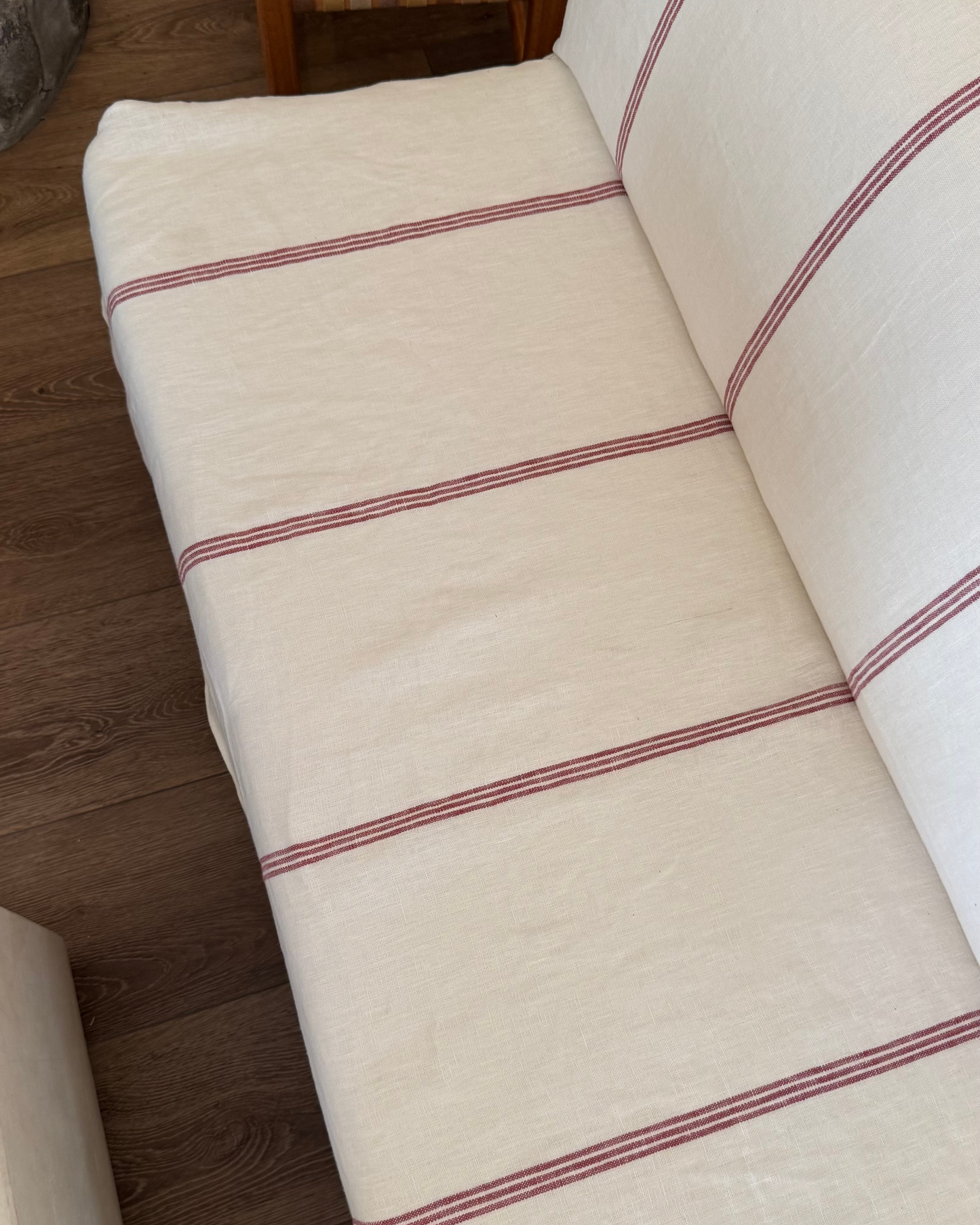 Butaca Juana 140cm en Lino [en stock]